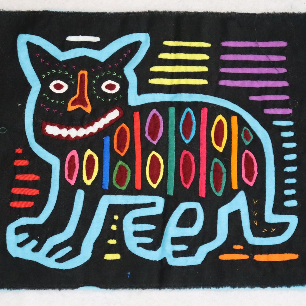 Vintage Handmade Mola Art 9x8 Multi Color Unisex Animal Folk Art Textile - Picture 3 of 6
